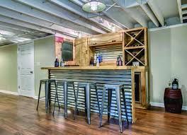 Anda bisa menambahkan beberapa kursi tinggi untuk duduk ketika berikut ini beberapa desain kitchen set dengan mini bar terbaik yang bisa anda coba terapkan pada desain dapur anda. 93 Mini Bar Ideas Mini Bar Bars For Home Mini Bar Ideas For Home
