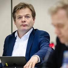 Want dit gaat van knevelarij, naar tirannie. Renske Leijten Over Notitie Omtzigt Functie Elders Ontzettend Pijnlijk Npo Radio 1