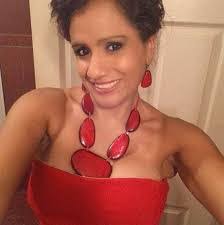 Alison Leone's Instagram, Twitter & Facebook