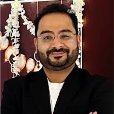 After 7.5 fantastic years living and working in the Middle East it's time…‏ 