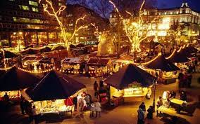 Check spelling or type a new query. Fotoreportaj Exclusiv Targ De CrÄƒciun Ca In Povesti La Budapesta Sute De BÄƒnÄƒÅ£eni Petrec Feeric In Ungaria