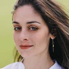 Amanda Ure's Instagram, Twitter & Facebook