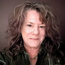 Nanette Erickson's Instagram, Twitter & Facebook