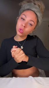 How Old Is Selah Molden