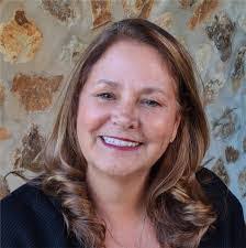 Eileen Hauck's Instagram, Twitter & Facebook