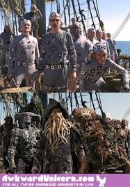 Pirates Of The Caribbean The Curse Of The Black Pearl Cast And Crew Pirates Pirates Of The Caribbean Movies Caribbean