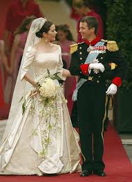 Find local second hand wedding dresses in wedding clothes and bridal wear in the uk and ireland. By Royal Decree Royal Brides And Their Wedding Dresses Vogue Australia