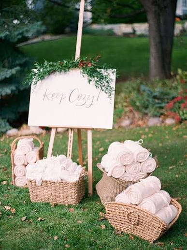 30 Unique Wedding Favors That Are Still Useful