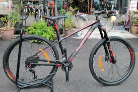 When cycling through malaysia, there are many locations that are worth visiting: Twitter Bicycle Mountain Bike Blackhawk Shimano Slx 27 5 16 5cm Sm Lazada