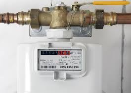 Vælg mellem et stort udvalg af lignende scener. Shutting Off The Gas Supply At The Main Shutoff Valve