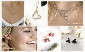 Amazon.com: Disney Mickey Mouse Living Locket Set