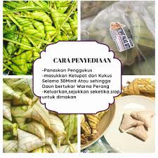 Cara mak pula, basuh dan rebus dengan air serta sesudu besar garam seperti biasa selama 30 minit. Step By Step Cara Penyediaan Ketupat Ketupat Palas Siti Facebook