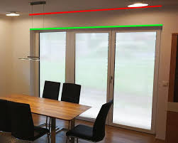 Hierfür ist das genaue fenstermaß zu. Anbringen Von Vorhang In Fenstersturz Oder Decke Bauforum Auf Energiesparhaus At