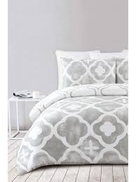 Shaynna's keen eye for detail and simple, sophisticated taste has won her fans. Bed Linens Harris Scarfe Bed Linen Sale