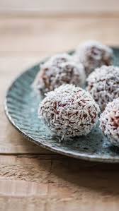 Pralinen Selber Machen Als Weihnachtsgeschenk Pralinen Diy Rezept Weihnachtspralinen Geschenkide Pralinen Selber Machen Lebensmittel Essen Snack Ideen