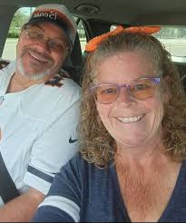 Looking for a hair stylist that can cut curly/wavy hair. I've had such a  hard time finding someone who is available and can work with my hair. Thank  you!