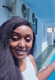 Amanda Slmost Burns The Air Bnb Down