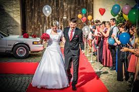 Maybe you would like to learn more about one of these? Brautkleider Aus Polen Kolekcja Brautmode Zary Unsere Kunden Abendkleid