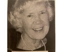 Kathleen Crouch's Instagram, Twitter & Facebook