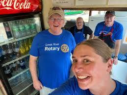 Cindy Lanoue's Instagram, Twitter & Facebook