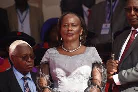 She studied law at the university of nairobi, the university of warwick. University Of Nairobi On Twitter Prof Annie Patricia Kameri Mbote Has Made History By Being The First Woman To Be Awarded A Doctor Of Laws Thesis Of The University Of Nairobi Congratulations