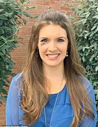 Teacher Breaks Down In Tears During Resignation After Refusing To Teach  CRT: Check the comments 👇👇👇