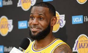 Get to know the 2020 lakers players, including stars lebron james, anthony davis, head coach frank vogel, and the current coaching staff. Los Angeles Lakers Lebron James Has Nickname For Meme Team Mud