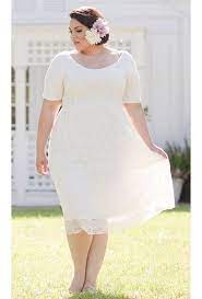 20 Plus Size Wedding Dresses To Flatter And Flaunt Your Curves Simple Wedding Dress Short Short Plus Size Wedding Dresses Short Wedding Dress