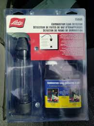 Checks for combustion leaks caused by bad head gaskets, cracked blocks, and cracked or warped heads. Lisle Combustion Leak Detector 75500 Advance Auto Parts
