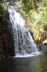Le spiagge più belle della sardegna, quelle per cui è famosa in tutto il mondo, non si trovano probabilmente nella costa occidentale dell'isola.eppure anche qui, nella provincia di oristano, ci sono perle di sabbia fine e bianca, e alcune delle spiagge più selvagge e meno affollate in assoluto. Cascate Foto Di Cascata Di Sos Molinos Sardegna Tripadvisor