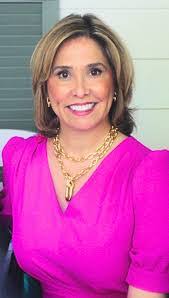 Veronica Robdau's Instagram, Twitter & Facebook