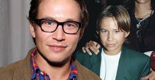 Did Jonathan Taylor Thomas' Home Improvement Co-Stars Treat Him Differently  When He Became A Teen Heartthrob?