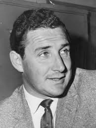 Postie delivers Bob Davis letter with no address to John Sharrock