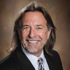 Laura Rolfes's Instagram, Twitter & Facebook