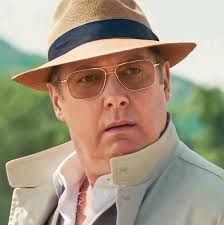 Who is a better criminal mastermind Raymond Reddington (blacklist) Walter  white (breaking bad) Professor (Money Heist) Michael Scofield (Prison Break)