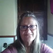 Brand New Diamond Art Painting Kit, Includes tool, tray and Diamonds. Local  pick up/meet up only. No holds. If you have any questions about the item,  please send a message This item