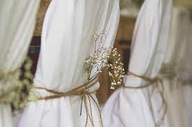 Check spelling or type a new query. On Vous Presente La Housse De Chaise Mariage En 53 Photos Housse De Chaise Mariage Deco Chaise Mariage Decoration Florale Mariage