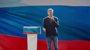 Прокурор просит суд продлить олегу навальному меру пресечения в фбк @fbkinfo. Kremlin Critic Navalny Dissolves Anti Corruption Foundation After Putin S Chef Lawsuit The Moscow Times