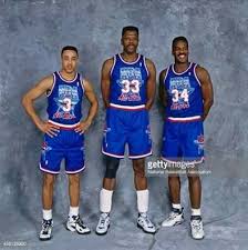 Starks Ewing And Oakley Nba All Stars Of The 90 S Knicks Basketball Nba Legends Nba Jersey