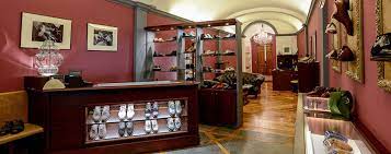 One of the many things that florence is famous for is being one of the very best places in the world to buy leather goods. A Guide To Buying Leather In Florence Tuscany Now More