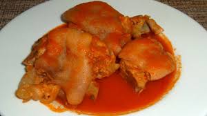 Hoy día ya no son así estas fechas ya que la recolección de la aceituna se realiza a comienzos de noviembre para obtener. Patitas De Puerco Con Salsa Roja Receta Complaciendo Paladares Recetas De Comida Faciles Recetas De Comida Salsa Roja Receta