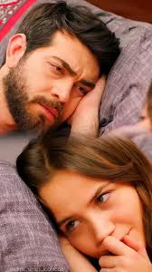 عايزة رواية فيها سحر وخيال ومش طويلة ومش قصيرة و مكتملة بسرعة مفيش وقت  للتفسير 😂