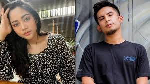 Rachel vennya dan suami, niko al hakim sudah melaksanakan sidang perdana dalam gugatan cerai ini pada selasa (2/2/2021). 4 Tahun Menikah Rachel Vennya Mantap Ingin Berpisah Dari Niko Tak Ajukan Gugatan Hak Asuk Anak Tribunstyle Com