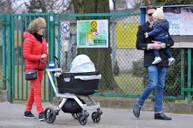 We did not find results for: Anna Mucha I Marcel Sora Na Spacerze Z Dziecmi