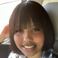 Raven Wallace's Instagram, Twitter & Facebook