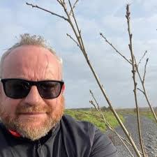 Bernard Pender's Instagram, Twitter & Facebook