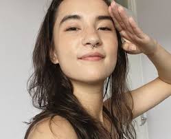 A post shared by jessie mei li (@jessie_mei_li). How Tall Is Jessie Mei Li Jessie Mei Li 12 Facts About The Shadow And Bone Actor Popbuzz