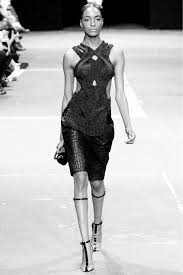 ELLY SIMON (@thellysimon)