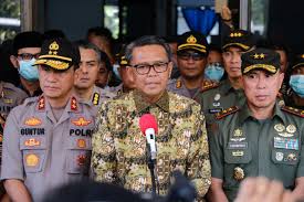 Kepada masyarakat di provinsi sulaweesi selatan terkait. Cegah Covid 19 Pemerintah Sulsel Keluarkan Surat Edaran Pelaksanaan Keagamaan P Makassar Pemprov Sulsel Gubernur Sulawesi Selatan Per Tanggal 20 Maret 2020 Mengeluarkan Surat Edaran Nomor 451 11 2057 2020 Tentang Himbauan Kepada Masyarakat Di