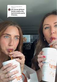 Kristen Dumas's Instagram, Twitter & Facebook